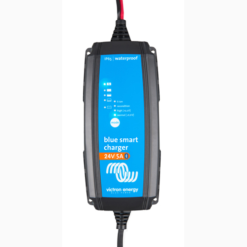 Battery Charger Victron Blue Smart IP65 24/5 + DC connector - Bild 1