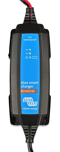 Battery Charger Victron Blue Smart IP65 6V/12V-1.1 + DC connector - Bild 1